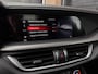 Alfa Romeo Stelvio 2.0 T AWD Veloce | Pano | 20" | Memo | H/K |Side | Ad. Cruise | Active Suspension | Leer Uitgebreid |