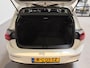 Volkswagen Golf eTSI Life Business *Full-option* Stoel & Stuurverwarming - Panorama schuifdak - Apple Carplay/Android Auto - Dodehoekdetectie - Adaptive Cruise