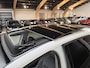 Volkswagen Golf eTSI Life Business *Full-option* Stoel & Stuurverwarming - Panorama schuifdak - Apple Carplay/Android Auto - Dodehoekdetectie - Adaptive Cruise