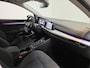 Volkswagen Golf eTSI Life Business *Full-option* Stoel & Stuurverwarming - Panorama schuifdak - Apple Carplay/Android Auto - Dodehoekdetectie - Adaptive Cruise
