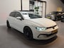 Volkswagen Golf eTSI Life Business *Full-option* Stoel & Stuurverwarming - Panorama schuifdak - Apple Carplay/Android Auto - Dodehoekdetectie - Adaptive Cruise