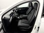 MG MGS5 EV Luxury 64 kWh 360 Camera, Navi, Rijstrook correctie, Stoelverwarming, Elektrische achterklep, Half leder, 7 Jaar garantie