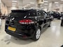 Renault Clio TCE Limited Navigatie Keyless Airco PDC Camera