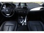 BMW 1-Serie 118i Upgrade Edition Aut. | Xenon | Lederen Stoelen | Airco | Navigatie | 17 Inch | Historie | Cruise control |