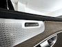Volvo XC90 T8 Plug-in hybrid AWD Ultra Dark | Panoramadak | 360° camera | Bowers & Wilkins | Luchtvering | Stoelventilatie | Head-up Display | Trekhaak