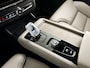 Volvo XC90 T8 Plug-in hybrid AWD Ultra Dark | Panoramadak | 360° camera | Bowers & Wilkins | Luchtvering | Stoelventilatie | Head-up Display | Trekhaak