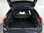 Volvo XC90 T8 Plug-in hybrid AWD Ultra Dark | Panoramadak | 360° camera | Bowers & Wilkins | Luchtvering | Stoelventilatie | Head-up Display | Trekhaak