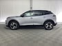 Peugeot e-2008 EV GT Avantage 54 kWh | CarPlay | Navi | Dodehoek | Camera's | ACC | Sfeerverlichting |
