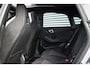 BMW 2-serie Gran Coupé 218i // Panoramadak | Frozen Pure Grey | Shadow Line | Sfeerverlichting | Camera | Hi-fi | Stoelverwarming