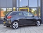 Opel Corsa 1.4 Edition Benzine en LPG | Trekhaak | Parkeer Camera | Park. Sens. V + A | Stuur- en Stoelverw. | Cruise Control