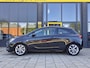 Opel Corsa 1.4 Edition Benzine en LPG | Trekhaak | Parkeer Camera | Park. Sens. V + A | Stuur- en Stoelverw. | Cruise Control