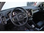 Volvo XC40 1.5 T5 Recharge Inscription | Semi elek. trekhaak | Verwarmbare lederen voorstoelen | Verwarmbaar stuurwiel | Keyless entry | Adaptive cruise control | Blind spot | Elektrische achterklep | Apple carplay