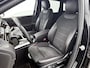 Mercedes-Benz B-klasse 180 Business Solution AMG | AMG Line | Trekhaak | Stoelverwarming | Cruise Control | Inclusief 24 maanden Mercedes-Benz Certified garantie voor Europa.