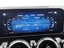 Mercedes-Benz B-klasse 180 Business Solution AMG | AMG Line | Trekhaak | Stoelverwarming | Cruise Control | Inclusief 24 maanden Mercedes-Benz Certified garantie voor Europa.