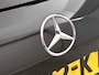 Mercedes-Benz B-klasse 180 Business Solution AMG | AMG Line | Trekhaak | Stoelverwarming | Cruise Control | Inclusief 24 maanden Mercedes-Benz Certified garantie voor Europa.