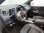 Mercedes-Benz B-klasse 180 Business Solution AMG | AMG Line | Trekhaak | Stoelverwarming | Cruise Control | Inclusief 24 maanden Mercedes-Benz Certified garantie voor Europa.