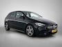 Mercedes-Benz B-klasse 180 Business Solution AMG | AMG Line | Trekhaak | Stoelverwarming | Cruise Control | Inclusief 24 maanden Mercedes-Benz Certified garantie voor Europa.