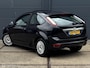 Ford Focus 1.6-16V Futura 3 deurs - EL. SCHUIF/KANTEL DAK - ECC - CRUISE CONTROLE - VERWARMDE VOORRUIT - STOELVERWARMING - LM VELGEN - APK TM 11-03-2027 -