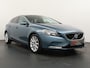 Volvo V40 1.6 T3 Momentum - Navigatie- Climate Controle - Trekhaak - Cruise Control