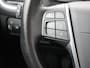 Volvo V40 1.6 T3 Momentum - Navigatie- Climate Controle - Trekhaak - Cruise Control