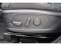 Hyundai Tucson 1.6 T-GDI PHEV 4WD | Stoelverwarming+/verkoeling | Achteruitrijcamera | Trekhaak | Achterbank in delen neerklapbaar | Achteruitrijcamera | Airco (automatisch)