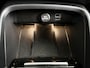 Volvo XC40 T5 AWD R-Design Intro Edition | Panoramadak | Parkeercamera | Stoel- en Stuurverwarming | Keyless | Trekhaak
