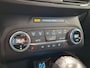Ford Focus Wagon EcoBoost Hybrid 125pk ST-Line | 100% Dealer onderhouden | Trekhaak | Winterpack | Camera | SYNC 3 | Adapt. LED | All-season banden |