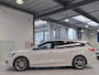 Ford Focus Wagon EcoBoost Hybrid 125pk ST-Line | 100% Dealer onderhouden | Trekhaak | Winterpack | Camera | SYNC 3 | Adapt. LED | All-season banden |