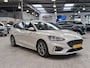Ford Focus Wagon EcoBoost Hybrid 125pk ST-Line | 100% Dealer onderhouden | Trekhaak | Winterpack | Camera | SYNC 3 | Adapt. LED | All-season banden |