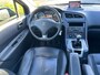 Peugeot 5008 1.6 THP GT 5p. Navigatie*Leder*Pano*Cruise*NAP*Stoelverwarming*Clima*LM velgen*Parkeersensoren*
