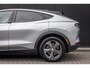 Ford Mustang Mach-E RWD 75 kWh | BTW auto | SOH 94% | Leder | Camera | Adaptieve cruise | Afneembare trekhaak