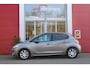 Peugeot 208 1.2 82PK STYLE | NAVIGATIE | CRUISE CONTROL | AIRCO | 15" LICHTMETALEN VELGEN | EXTRA GETINTE ACHTERRAMEN | PARKEER SENSOREN | BLUETOOTH RADIO |