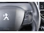 Peugeot 208 1.2 82PK STYLE | NAVIGATIE | CRUISE CONTROL | AIRCO | 15" LICHTMETALEN VELGEN | EXTRA GETINTE ACHTERRAMEN | PARKEER SENSOREN | BLUETOOTH RADIO |