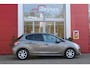 Peugeot 208 1.2 82PK STYLE | NAVIGATIE | CRUISE CONTROL | AIRCO | 15" LICHTMETALEN VELGEN | EXTRA GETINTE ACHTERRAMEN | PARKEER SENSOREN | BLUETOOTH RADIO |