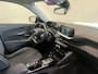 Peugeot 2008 1.2 PureTech Allure Automaat Navigatie Apple Carplay Android Auto Camera Parkeerhulp Cruise Control Full Led Climate Control Lichtmetalen velgen