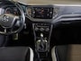 Volkswagen T-Roc 1.5 TSI Sport 150pk / Stoelverwarming / Airco / Navigatie / Adaptieve cruise control / Apple carplay /