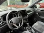 Volkswagen T-Roc 1.5 TSI 150PK R-Line DSG - ACC | Carplay | Elek. klep | Camera | Nav | Stoel/stuurverw. | Trekhaak