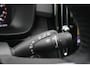 Volvo XC40 1.5 T2 Business Pro | Verwarmbare stoelen+stuur | AppleCarplay | Elektrisch inklapbare trekhaak | Keyless Entry | Park Assist achter | Adaptieve Cruise Control & Pilot Assist | DAB+ | Navigatie | 18'' Lichtmetalen wielen