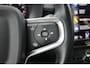 Volvo XC40 1.5 T2 Business Pro | Verwarmbare stoelen+stuur | AppleCarplay | Elektrisch inklapbare trekhaak | Keyless Entry | Park Assist achter | Adaptieve Cruise Control & Pilot Assist | DAB+ | Navigatie | 18'' Lichtmetalen wielen