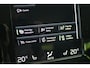 Volvo XC40 1.5 T2 Business Pro | Verwarmbare stoelen+stuur | AppleCarplay | Elektrisch inklapbare trekhaak | Keyless Entry | Park Assist achter | Adaptieve Cruise Control & Pilot Assist | DAB+ | Navigatie | 18'' Lichtmetalen wielen