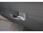 Volvo XC40 1.5 T2 Business Pro | Verwarmbare stoelen+stuur | AppleCarplay | Elektrisch inklapbare trekhaak | Keyless Entry | Park Assist achter | Adaptieve Cruise Control & Pilot Assist | DAB+ | Navigatie | 18'' Lichtmetalen wielen