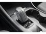 Volvo XC40 1.5 T2 Business Pro | Verwarmbare stoelen+stuur | AppleCarplay | Elektrisch inklapbare trekhaak | Keyless Entry | Park Assist achter | Adaptieve Cruise Control & Pilot Assist | DAB+ | Navigatie | 18'' Lichtmetalen wielen