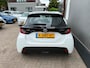 Toyota Yaris 1.5 Hybrid Active / 1E EIGENAAR / NAVIGATIE / NIEUW MODEL / CLIMATE / ACHTERUITRIJCAMERA / CRUISE CONTROL / NL-AUTO