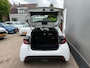 Toyota Yaris 1.5 Hybrid Active / 1E EIGENAAR / NAVIGATIE / NIEUW MODEL / CLIMATE / ACHTERUITRIJCAMERA / CRUISE CONTROL / NL-AUTO