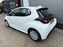 Toyota Yaris 1.5 Hybrid Active / 1E EIGENAAR / NAVIGATIE / NIEUW MODEL / CLIMATE / ACHTERUITRIJCAMERA / CRUISE CONTROL / NL-AUTO