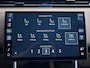 Land Rover Range Rover 3.0 P460e HSE Long wheelbase PHEV l Massage l Schuif-/kantel Pano l Stoelventilatie l Soft Close l Entertainment l 26 model!