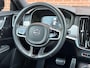 Volvo V90 2.0 B4 R-Design Mild hybrid, Automaat, Panoramadak, Trekhaak semi elektrisch wegklapbaar, Head-up display, Stoel- en stuurverwarming, Parkeercamera, Parkeerverwarming met timer, Harman Kardon audio
