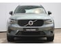 Volvo XC40 2.0 B4 Plus Dark | Elektrisch Verstelbare Voorstoelen | Keyless | Elektrische Achterklep | Premium audio by Harman Kardon | Stoelverwarming | Stuurverwarming | Adaptieve Cruise Control | Pilot Assist | Dodehoek herkenning