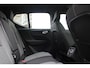Volvo XC40 2.0 B4 Plus Dark | Elektrisch Verstelbare Voorstoelen | Keyless | Elektrische Achterklep | Premium audio by Harman Kardon | Stoelverwarming | Stuurverwarming | Adaptieve Cruise Control | Pilot Assist | Dodehoek herkenning