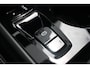 Volvo XC40 2.0 B4 Plus Dark | Elektrisch Verstelbare Voorstoelen | Keyless | Elektrische Achterklep | Premium audio by Harman Kardon | Stoelverwarming | Stuurverwarming | Adaptieve Cruise Control | Pilot Assist | Dodehoek herkenning